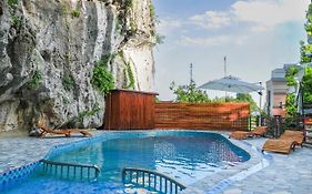 Bamboo Hill Villa
